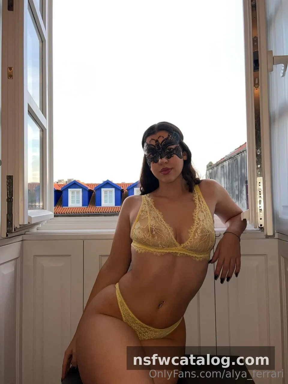 Alya_Ferrari — горячие приватные секстейпы