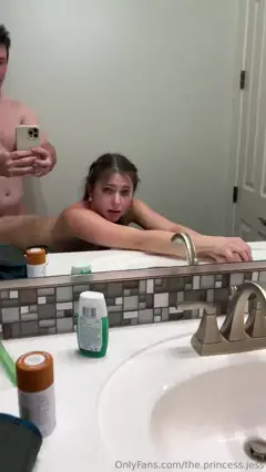 Theprincessjess — горячие домашние секстейпы