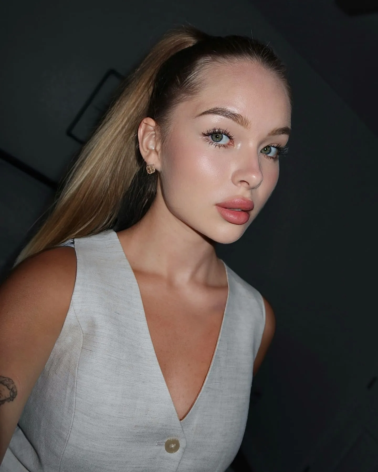 Amlollii — Aesthetic Nude Self-Expression — photo 6