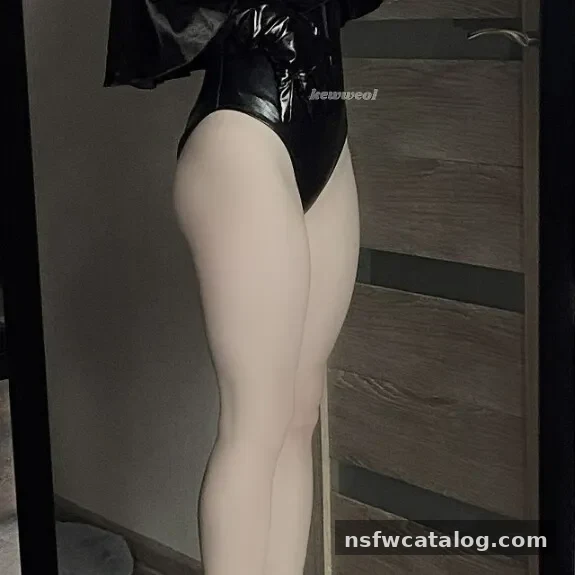 Kewweol (Vwemor) — дерзкая киберготическая муза — фото 23