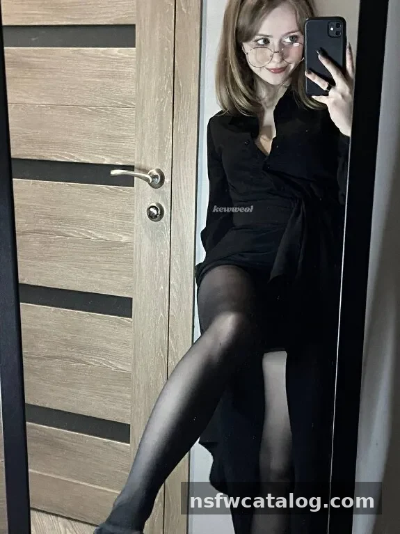 Kewweol (Vwemor) — дерзкая киберготическая муза — фото 5