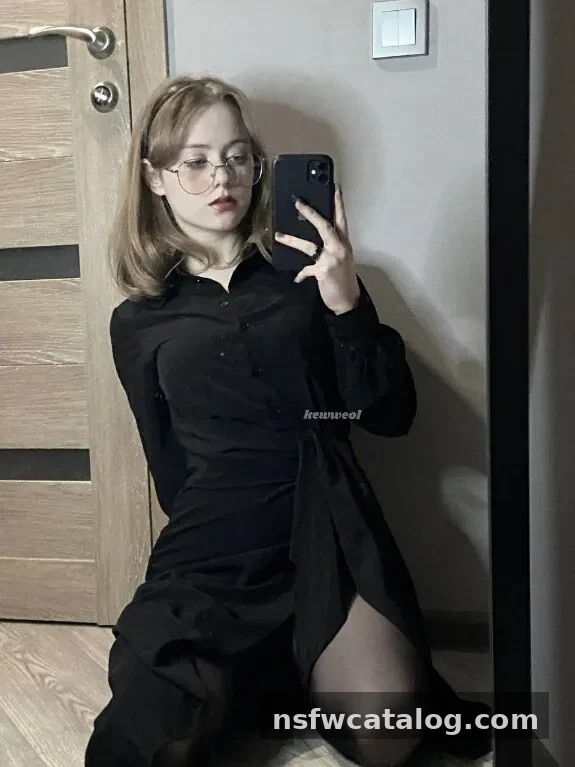 Kewweol (Vwemor) — дерзкая киберготическая муза — фото 46