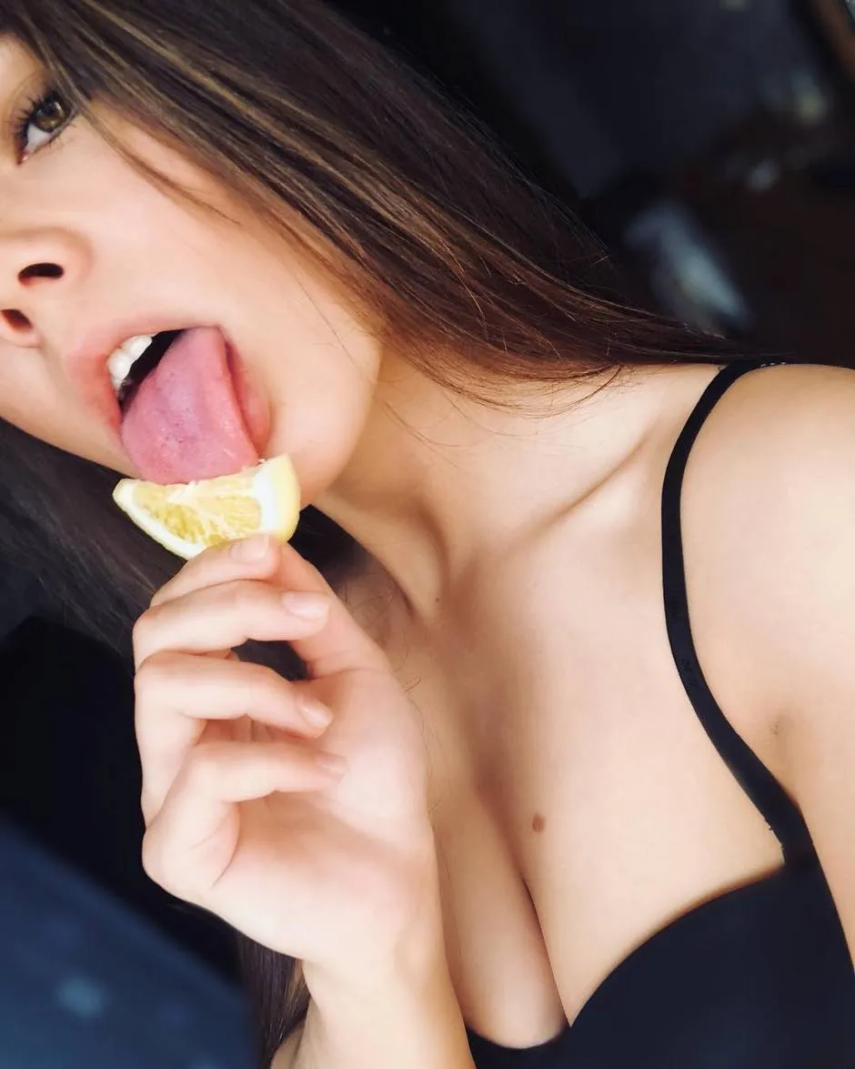 Nastya Manastya — Steamy Leaked Videos and Photos — photo 23