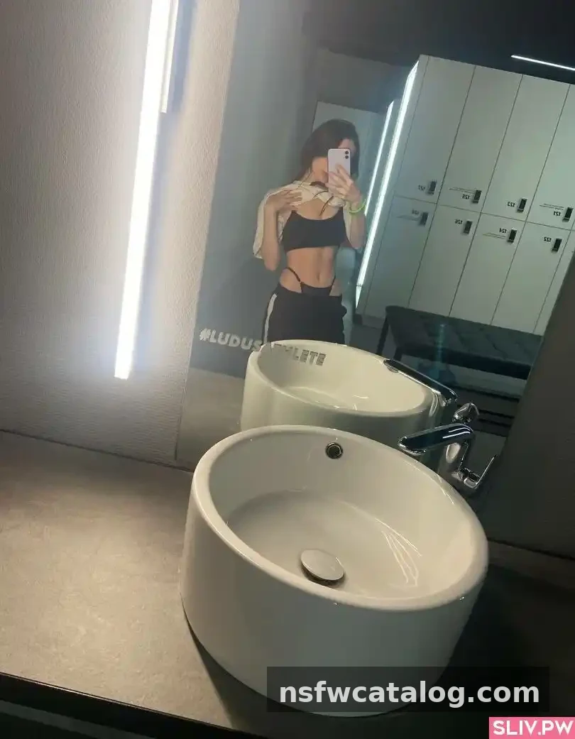 Fasoollka — Intimate Moments and Private Videos — photo 55