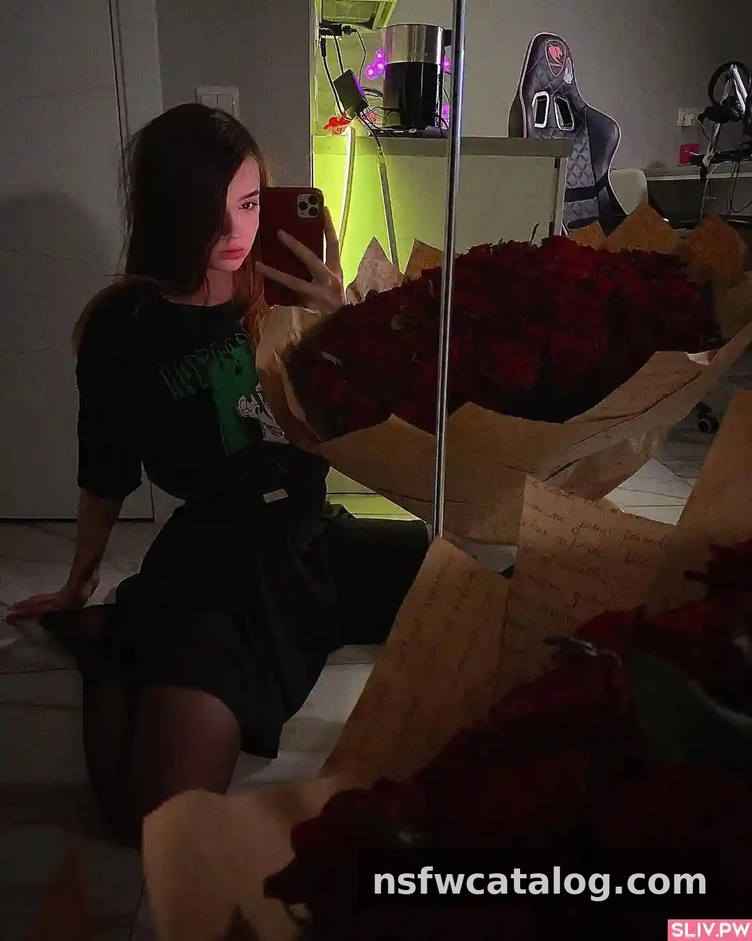 Yueechka — Intimate Photos and Steamy Videos — photo 10